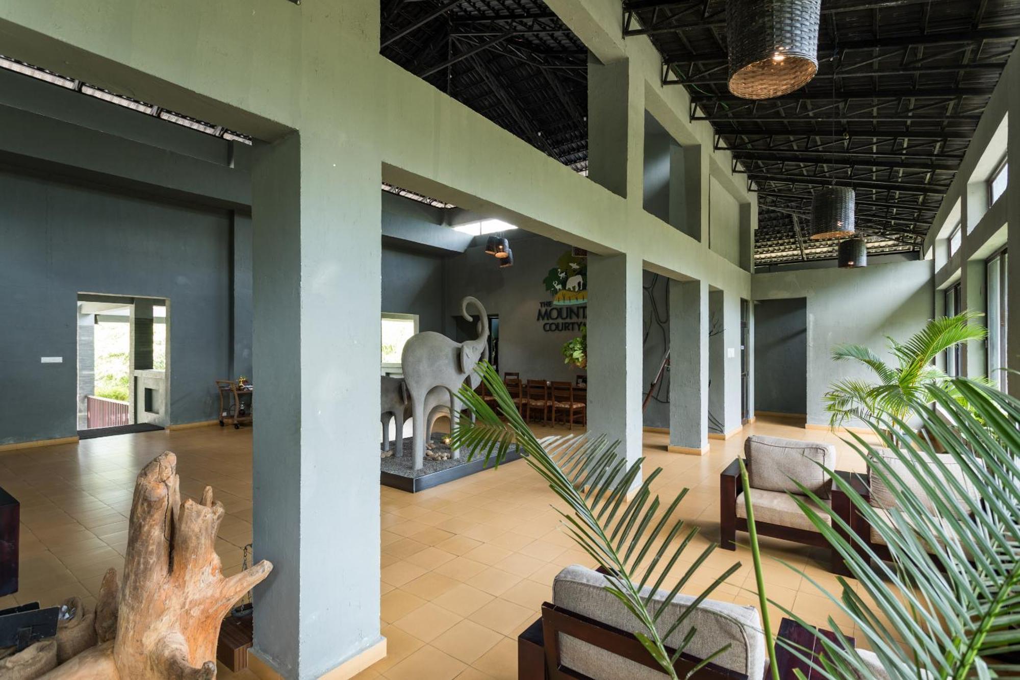 The Mountain Courtyard Thekkady Hotel Ngoại thất bức ảnh