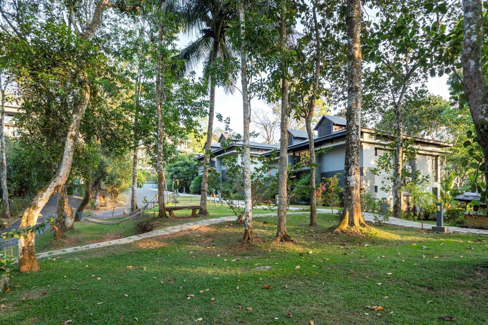 The Mountain Courtyard Thekkady Hotel Ngoại thất bức ảnh