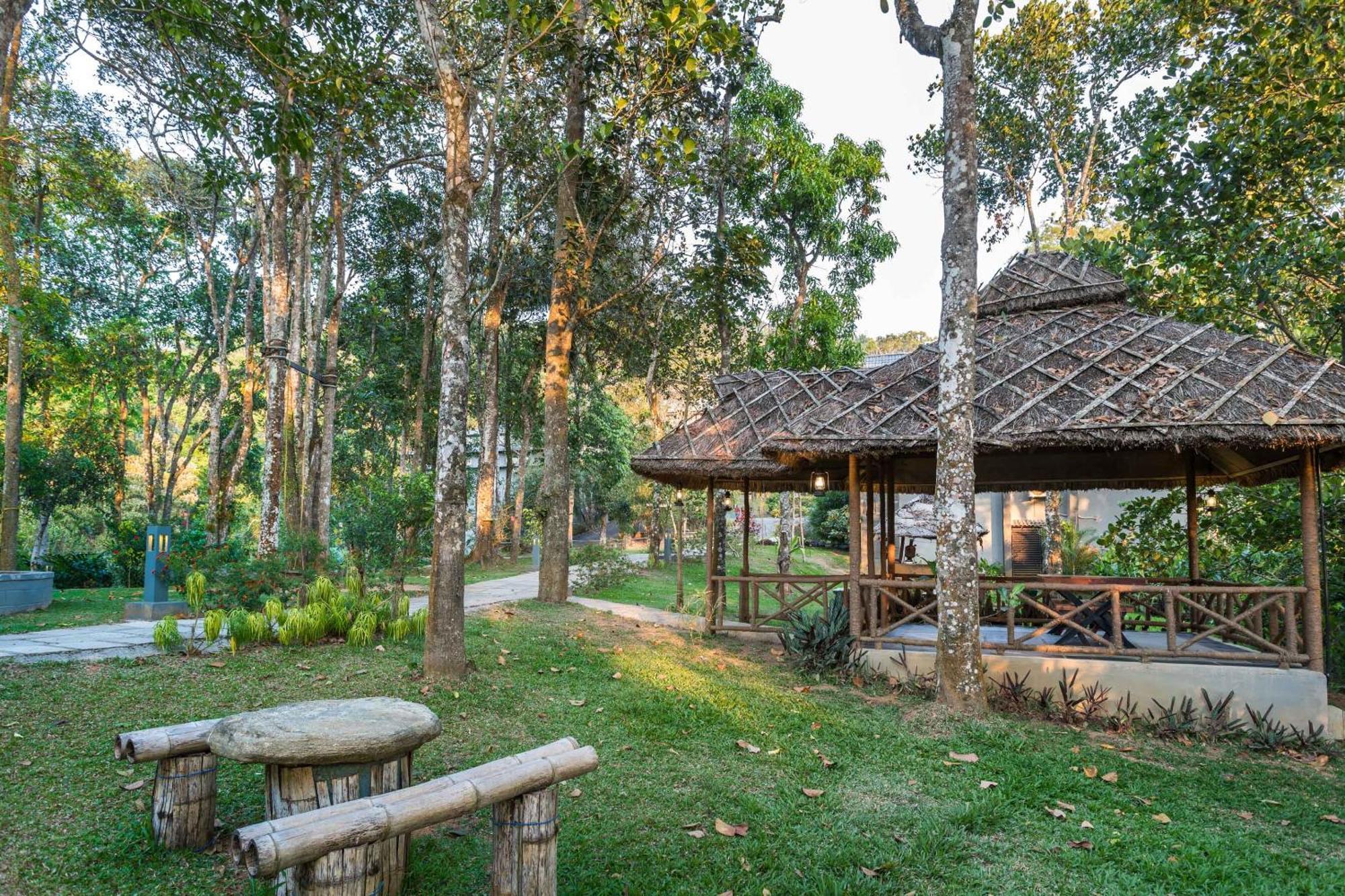 The Mountain Courtyard Thekkady Hotel Ngoại thất bức ảnh